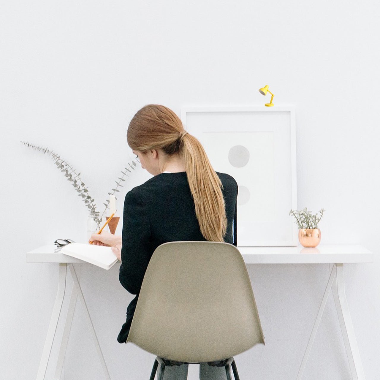 Lampe à Livre - MiniTableLamp™ - Jaune - Cozy Télétravail