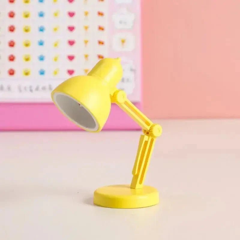 Lampe à Livre - MiniTableLamp™ - Jaune - Cozy Télétravail